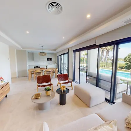 Lagos By On Travel Oliva